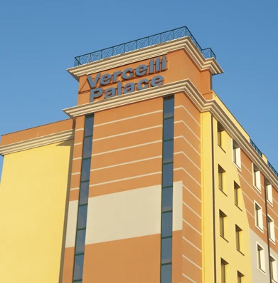Hotel Vercelli Palace esterno